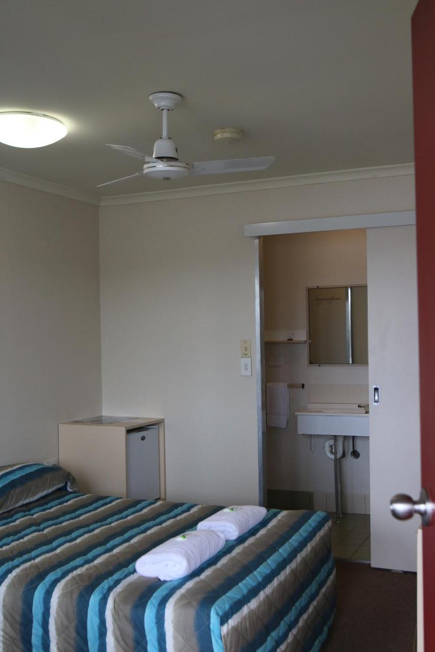 Maroochy Waterfront Motel Sunshine Coast Exterior foto